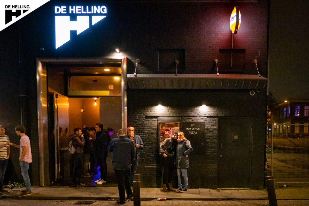 (c) Dehelling.nl