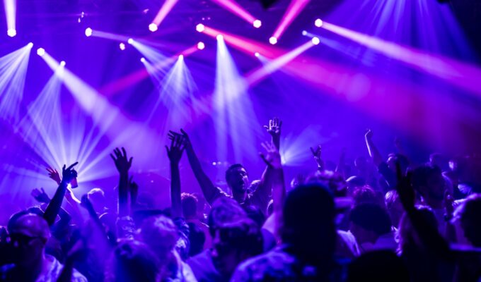 Header Vacature Marketingstage bij podium en nachtclub De Helling, Utrecht